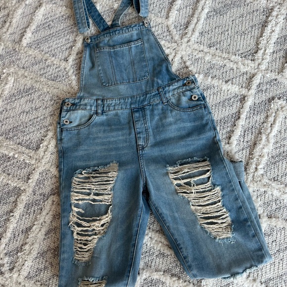 Brand new overalls 🔥 - Picture 5 of 11